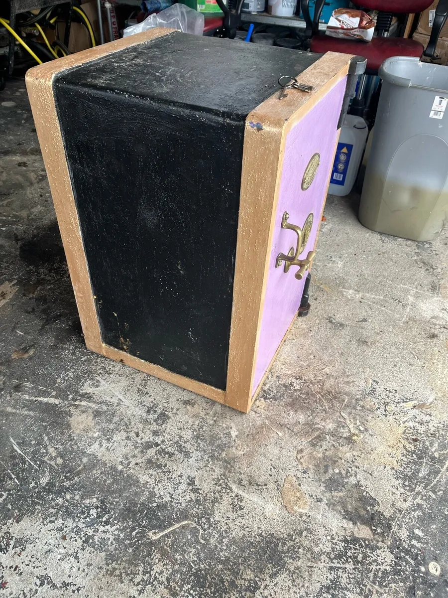 Antique safe - Image 4