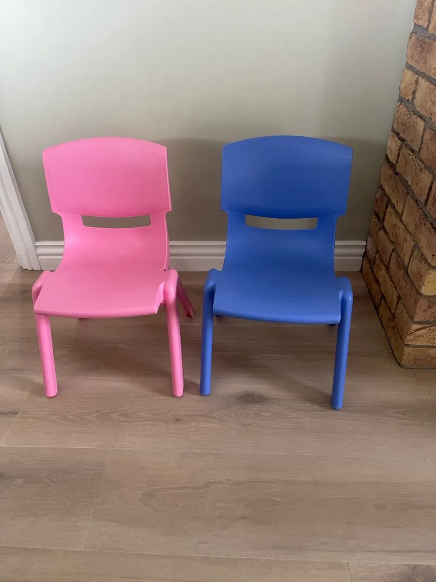 Kids chairs