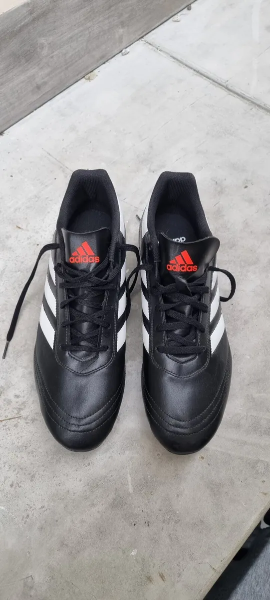 Football Boots - Image 1