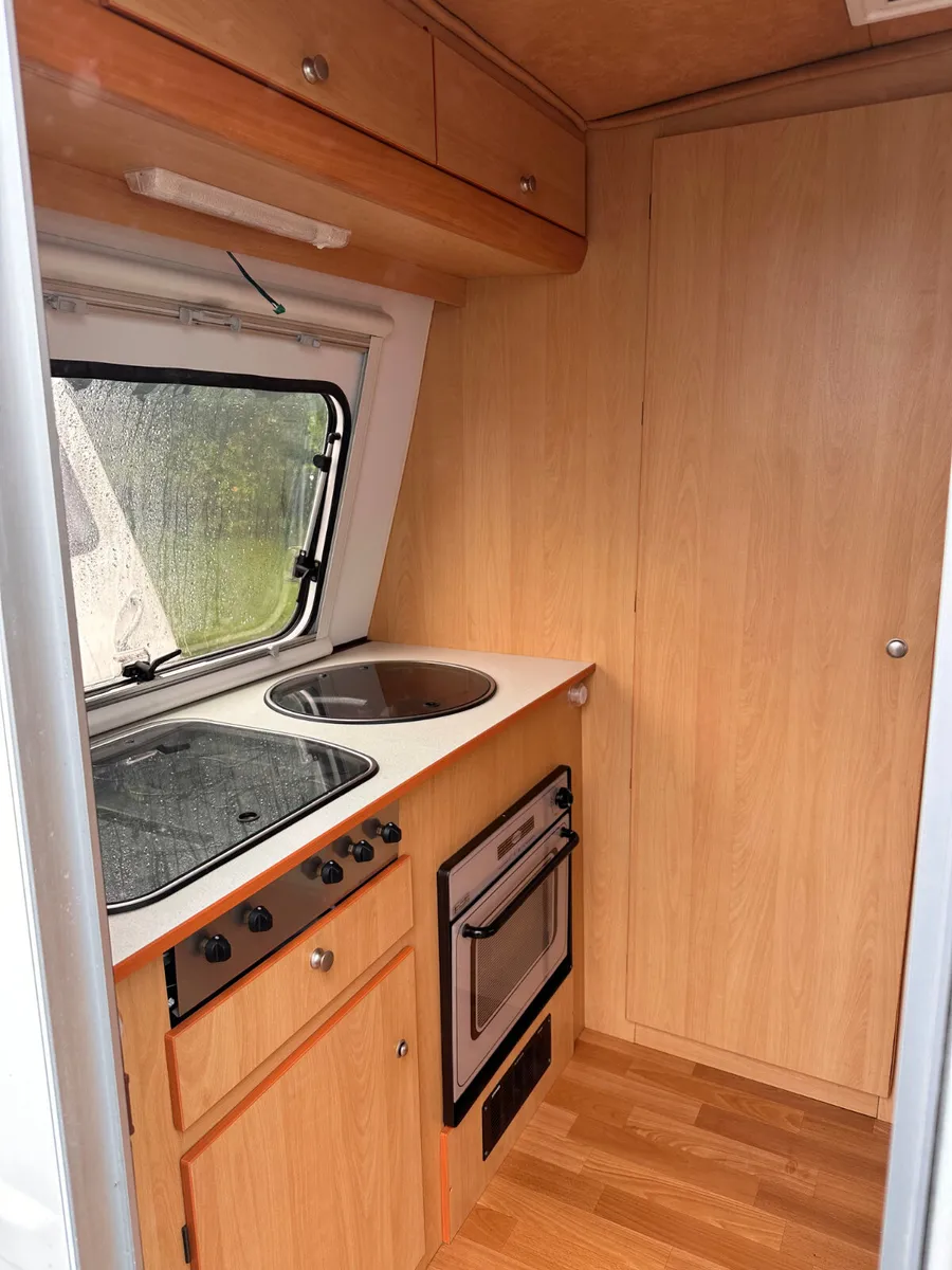 ✨FREEDOM MICROLITE 2 BERTH✨ - Image 4