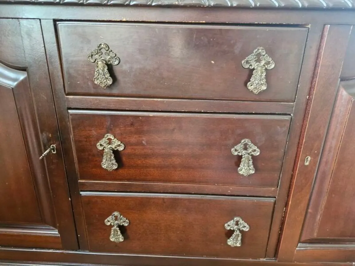 Mahogany sideboard - Image 3