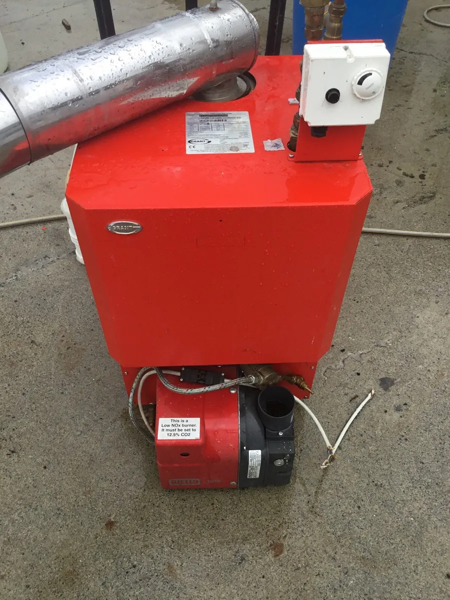 Grant condensing oil boiler - Image 2