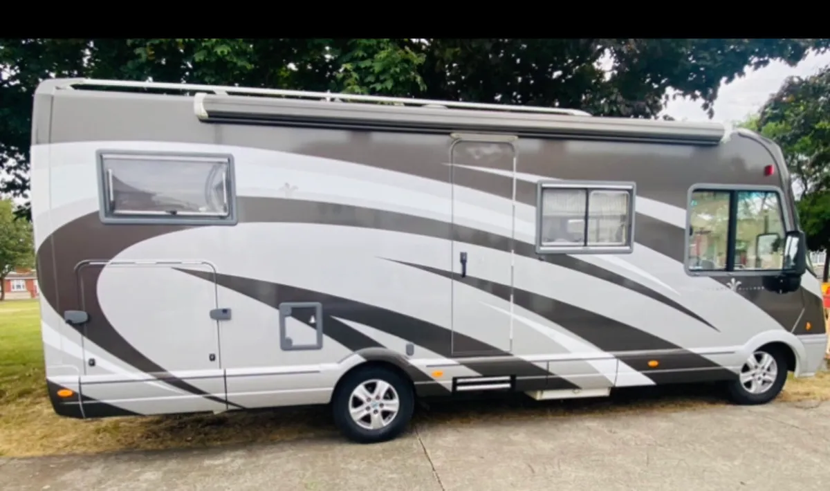 Motorhome - Image 1