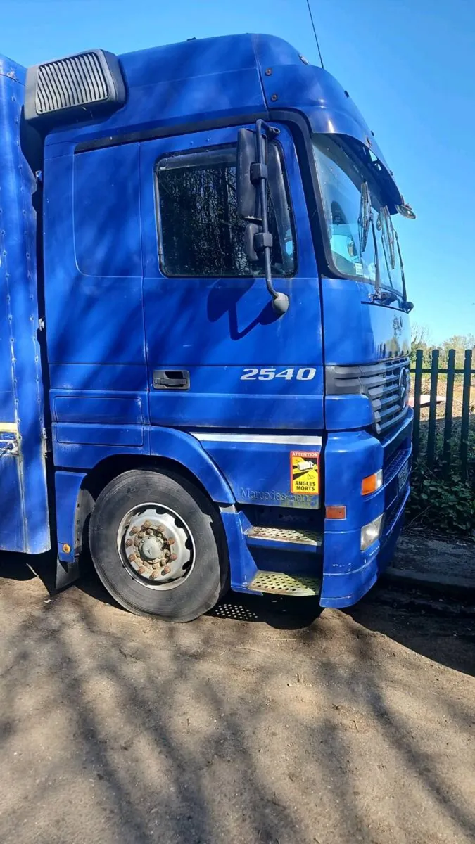Trucks - Image 3