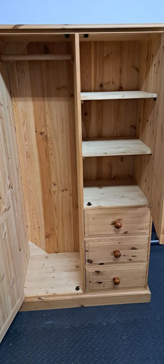Wardrobe - Image 2