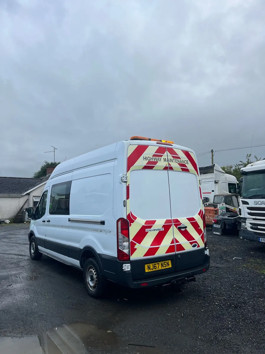 Ford transit 350 welfare unit - Image 3