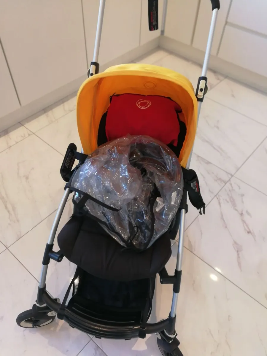 Bugaboo Bee Buggy / Stroller with Original Rain Co - Image 4