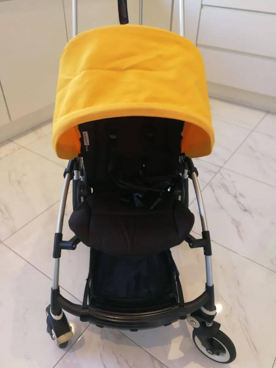 Bugaboo Bee Buggy / Stroller with Original Rain Co - Image 2