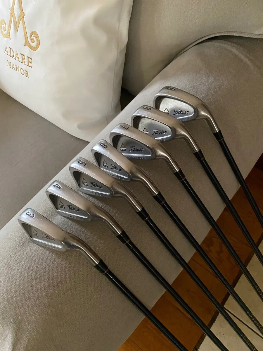 Titleist DCI Oversize Irons Graphite 3-9 iron Firm - Image 1