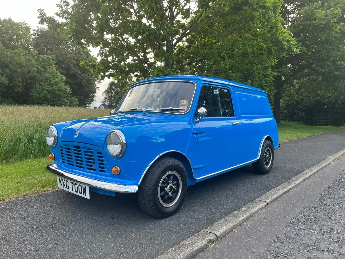 Austin mini van - Image 1