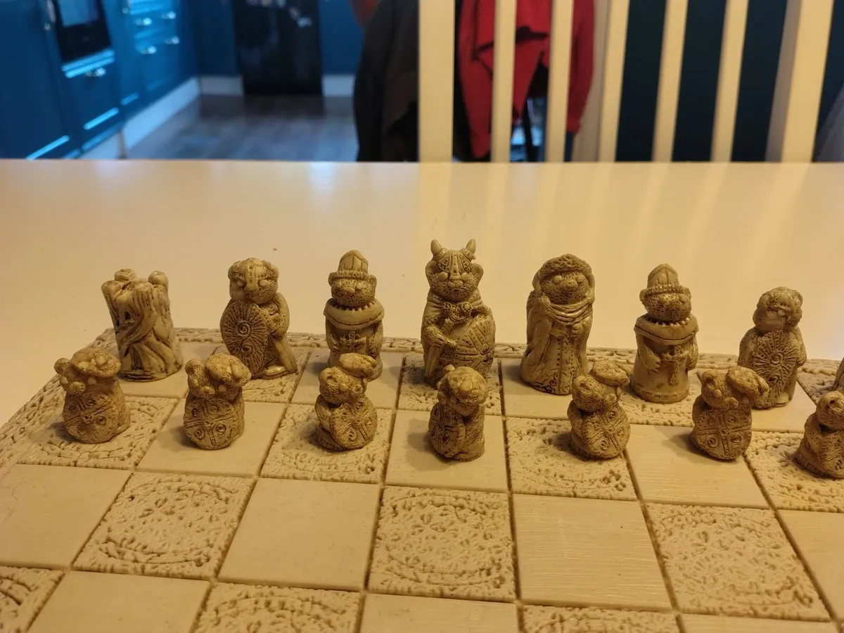 Chess - Image 3