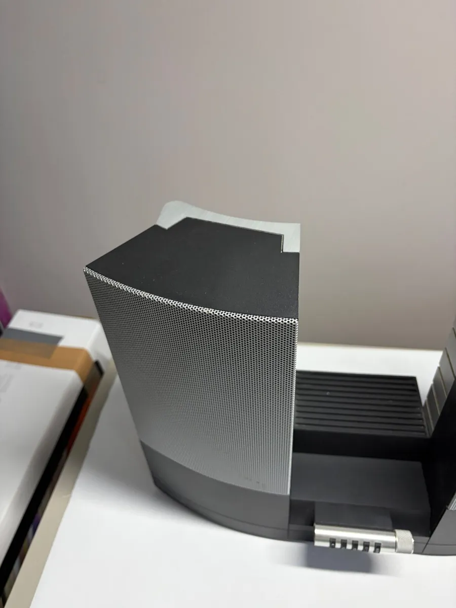 Beolab 2000 B&O speakers x4 used - Image 1