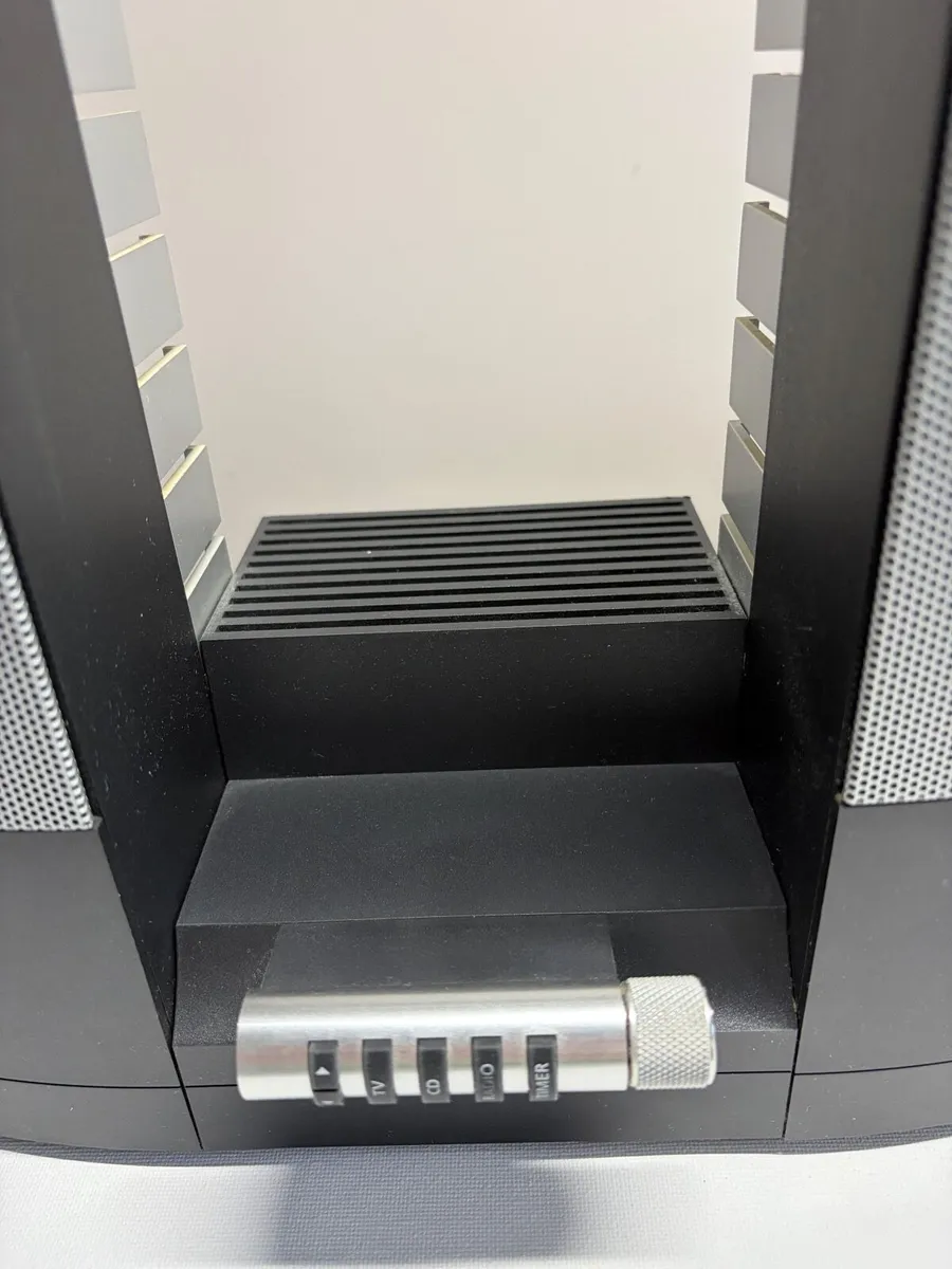 Beolab 2000 B&O speakers x4 used - Image 4