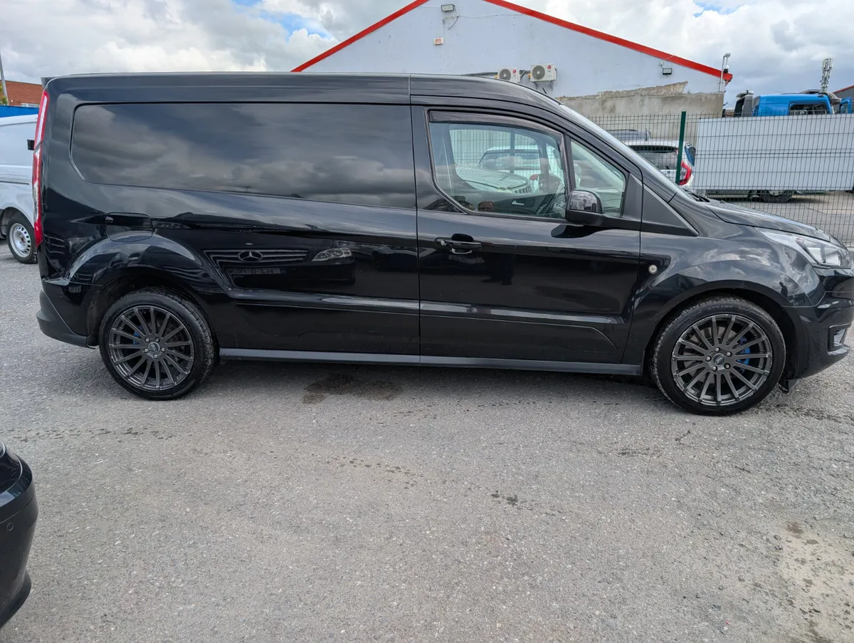 Ford Connect LWB Air Con and alloys - Image 4