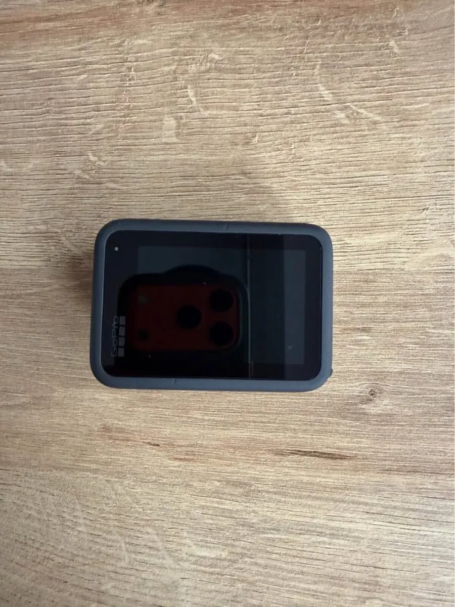 GoPro Hero 13 Black Bundle – 128GB SanDisk Extreme - Image 2