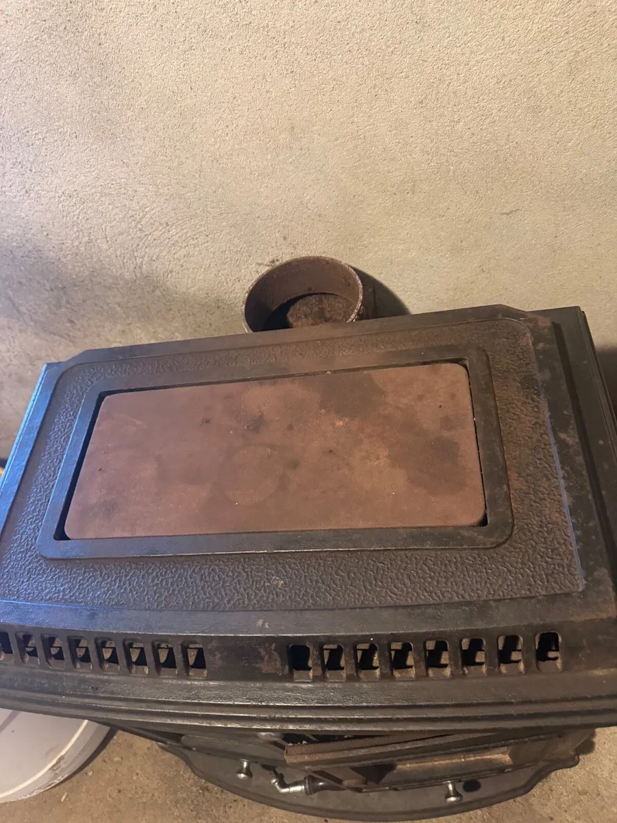 Stove - Image 2