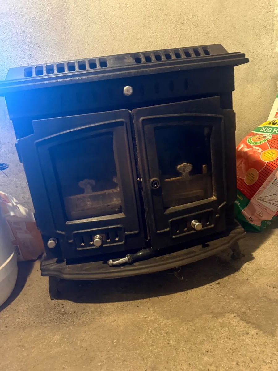Stove - Image 1