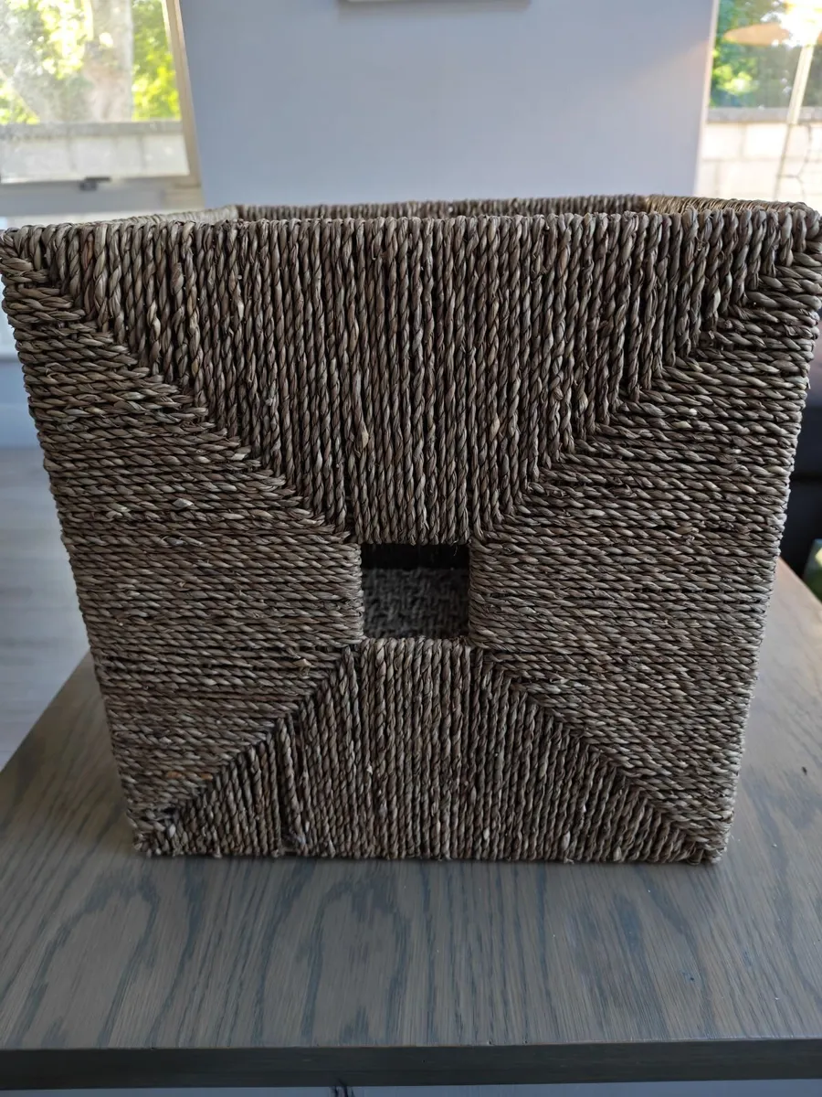 Knipsa storage boxes - Image 1