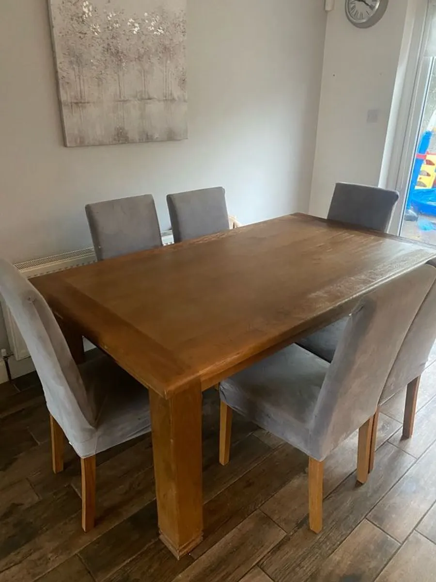 kitch - Image 1
