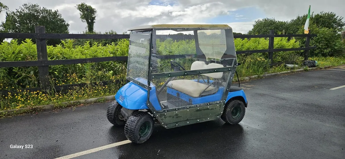 EZGO Golf Buggy - Petrol - Image 1
