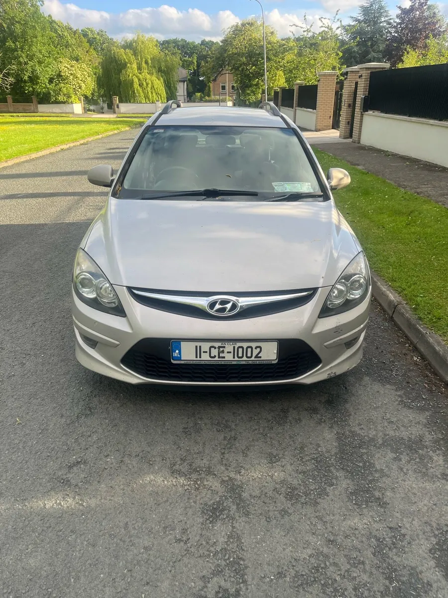Hyundai i30 Estate Brand New NCT 02/27 - Image 2