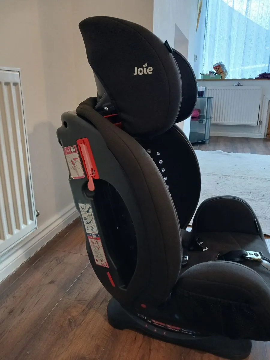 Carseat - Image 4