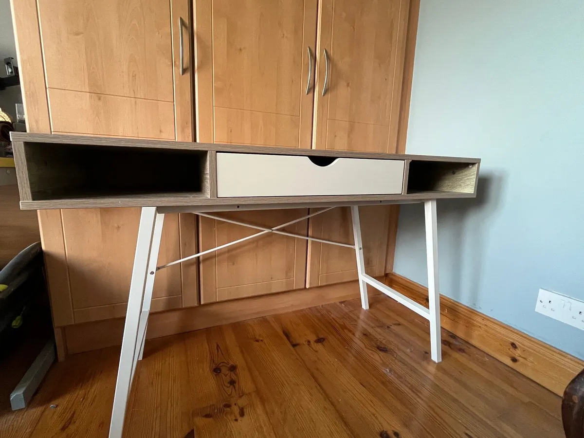 Table and Chair - Image 2