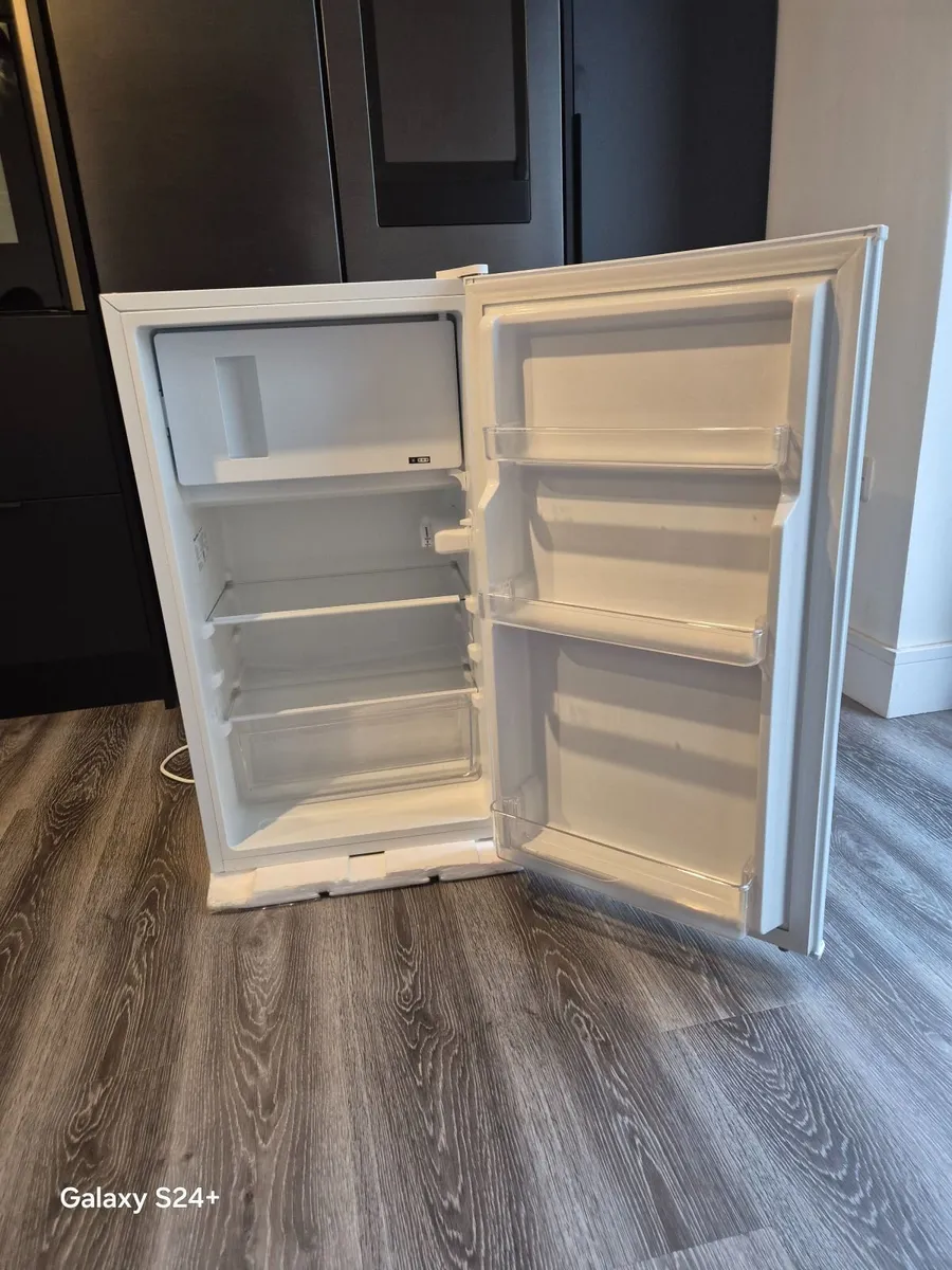 Fridge - Image 1