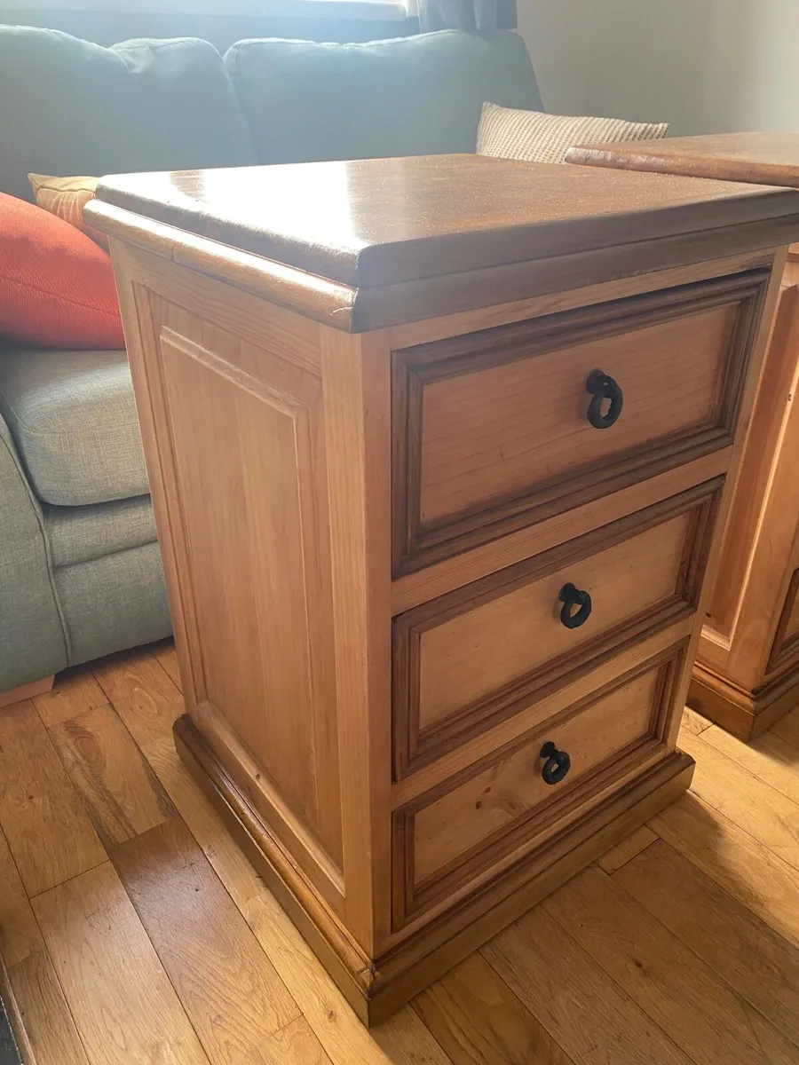 Bedside lockers - Image 2
