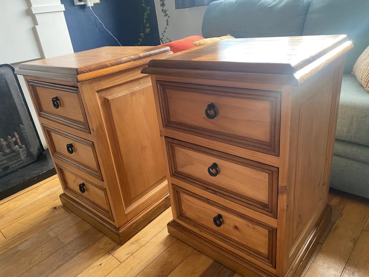 Bedside lockers - Image 3