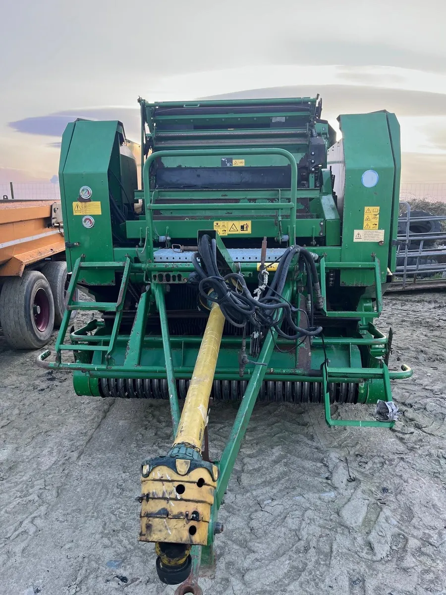 Fusion 2 baler - Image 1