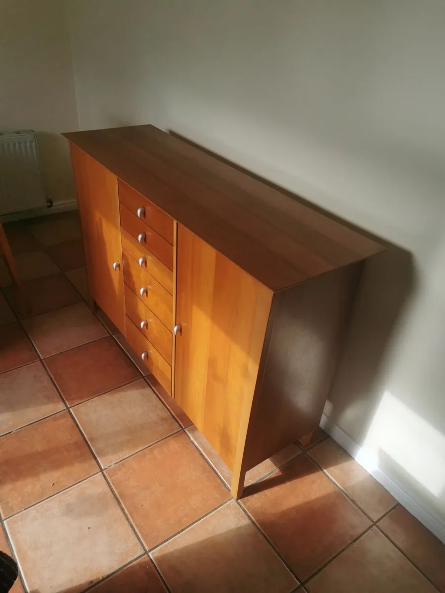 Storage/buffet cabinet - Image 1