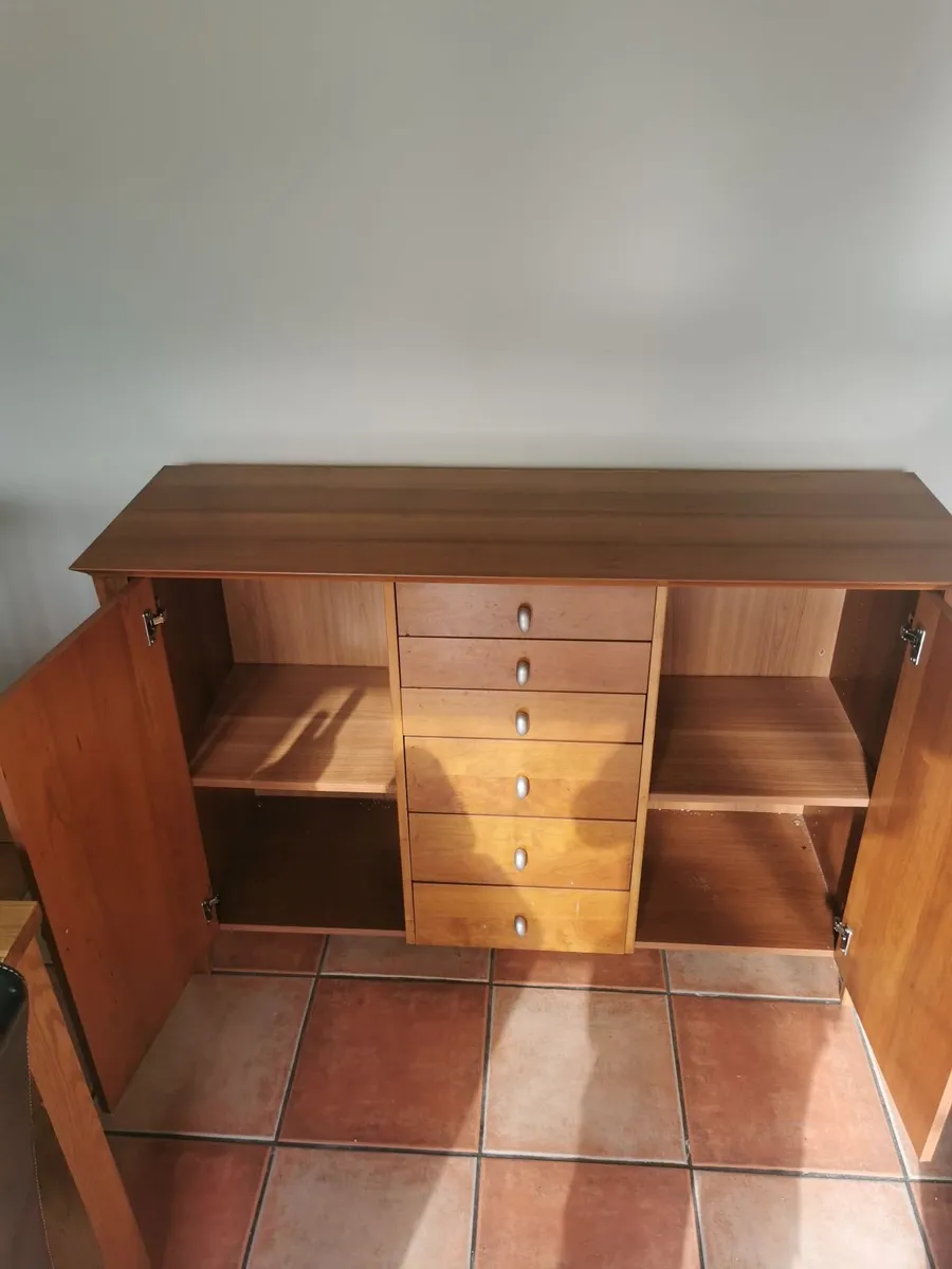 Storage/buffet cabinet - Image 3