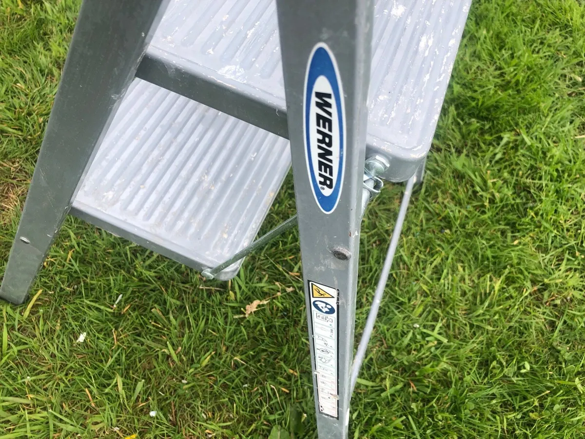 Ladder - Image 3