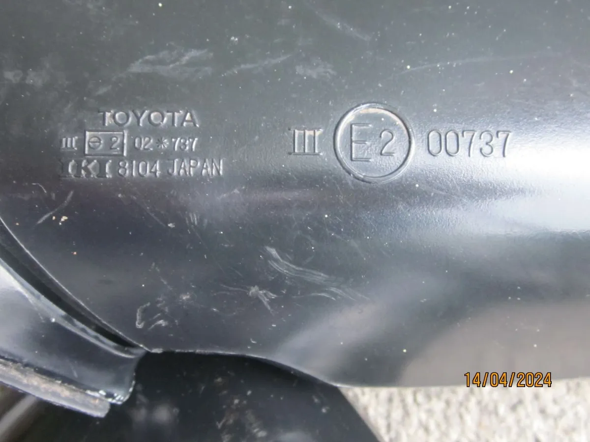 Toyota mirrors - Image 3