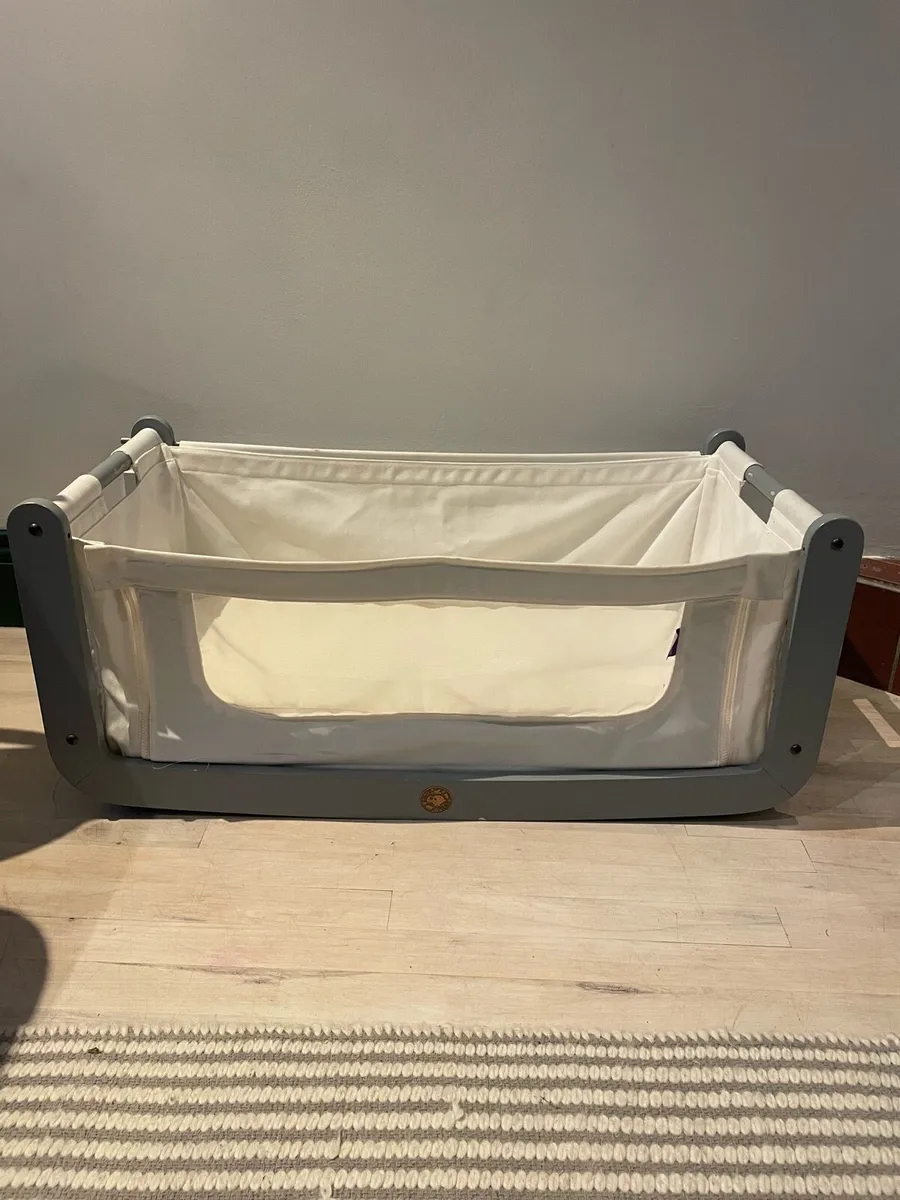 Snuzpod bedside crib - Image 3