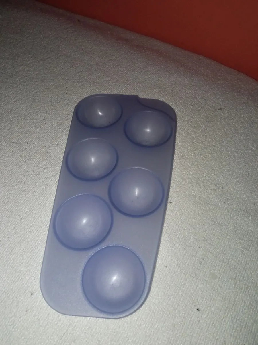Egg Holder