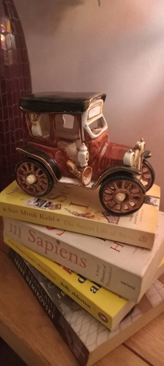 Antique Ceramic HH Hand Painted Collectible Model
