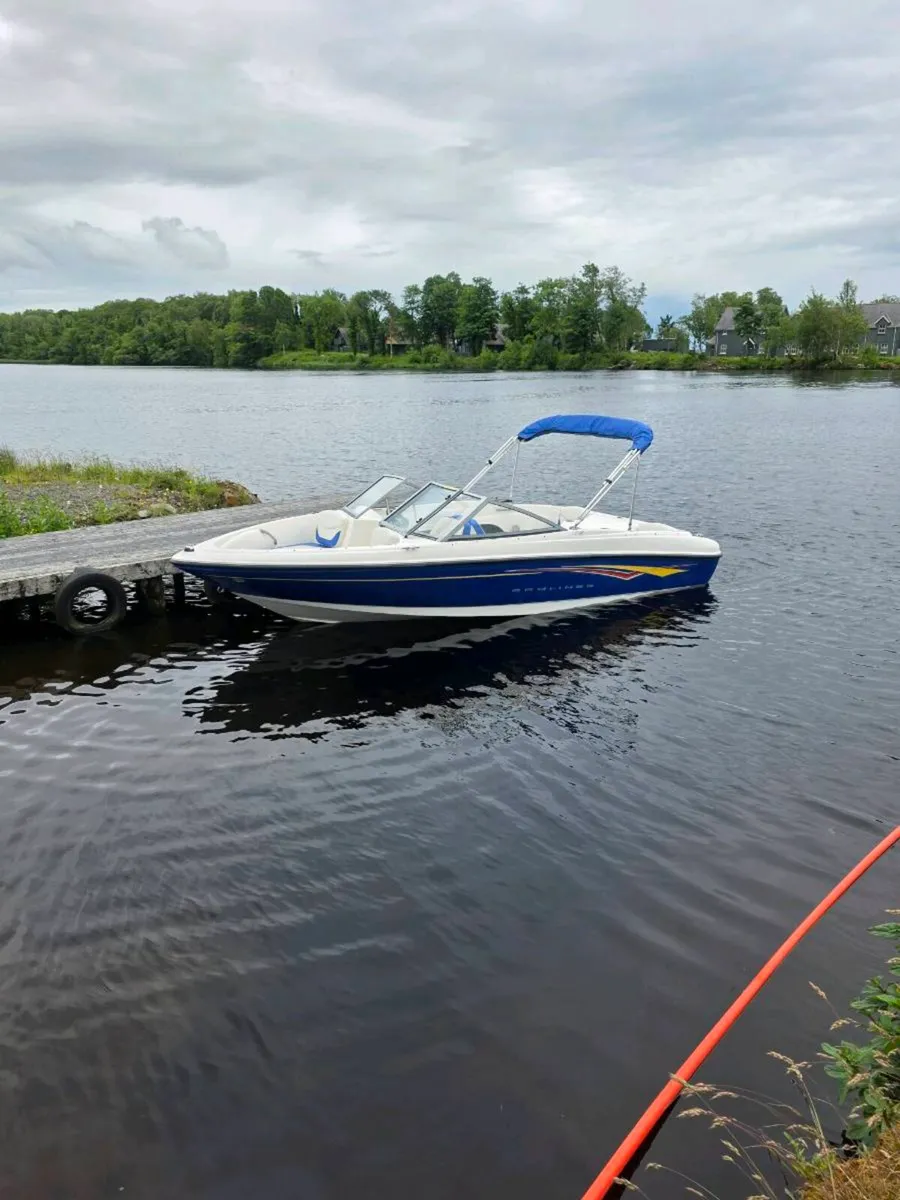 Bayliner 175 bowrider speedboat 2008 - Image 1