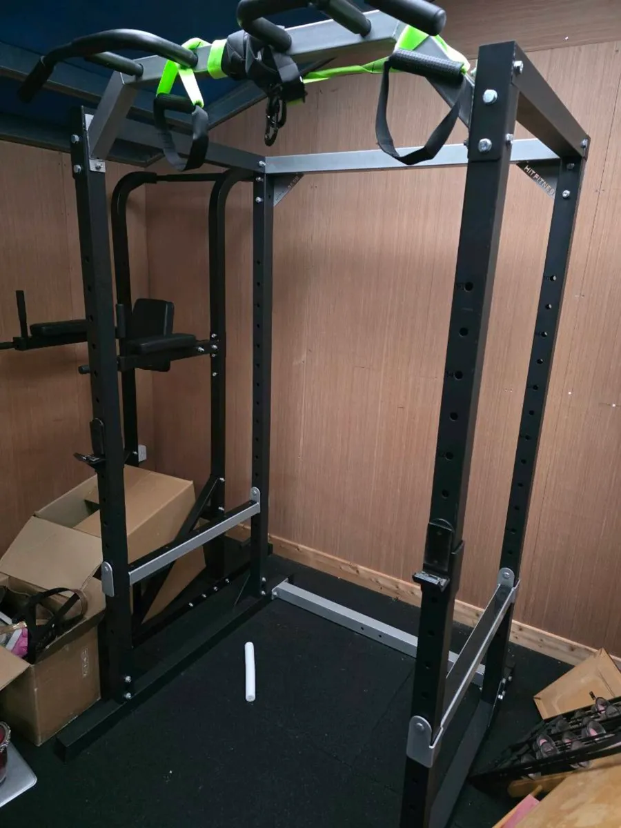 Half rack - Bench - barbell - Image 1