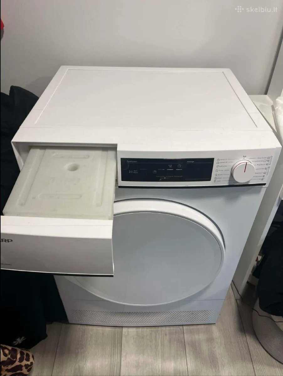 Sharp condenser dryer - Image 3
