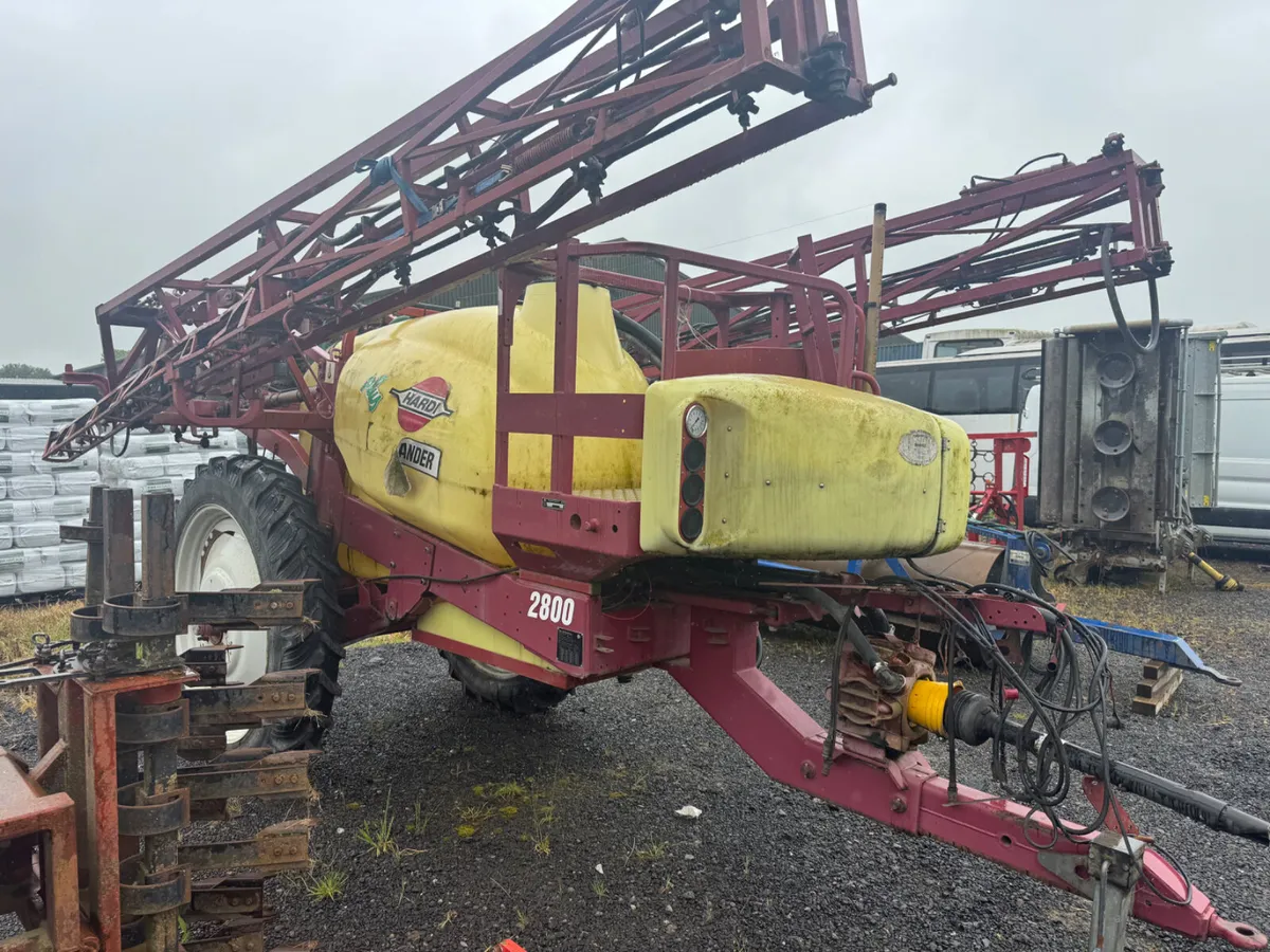Hardi sprayer - Image 2