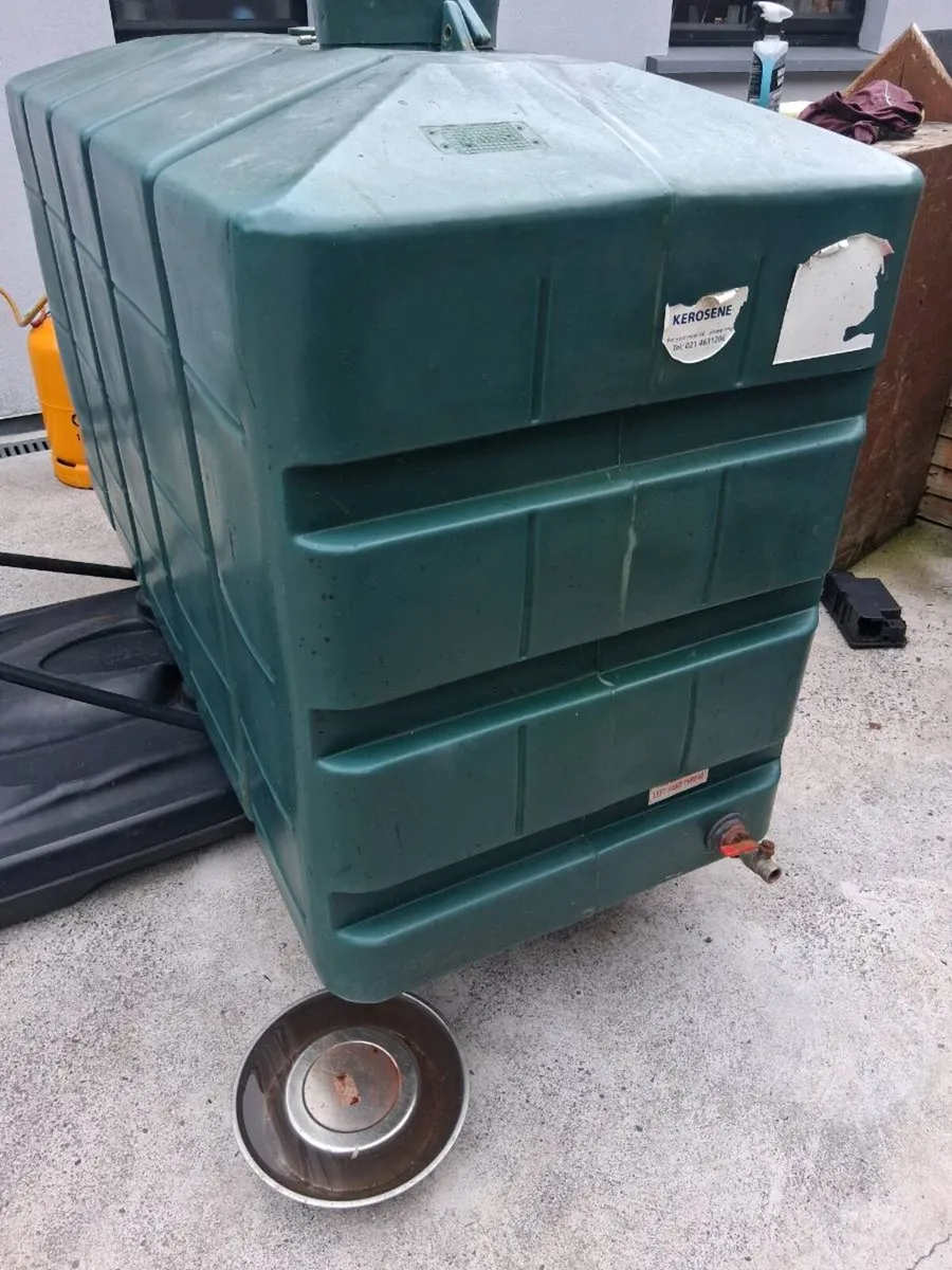 Oil tank - Image 3