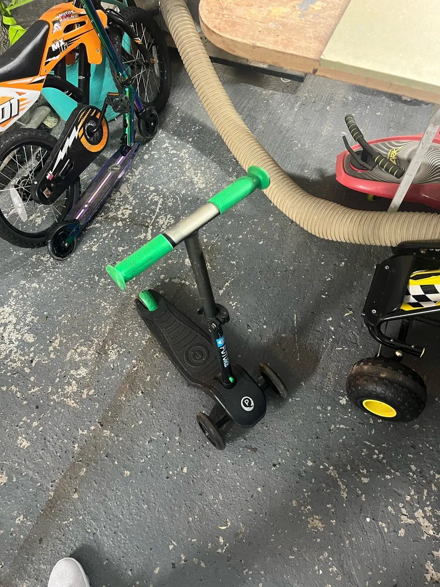 Kids scooter