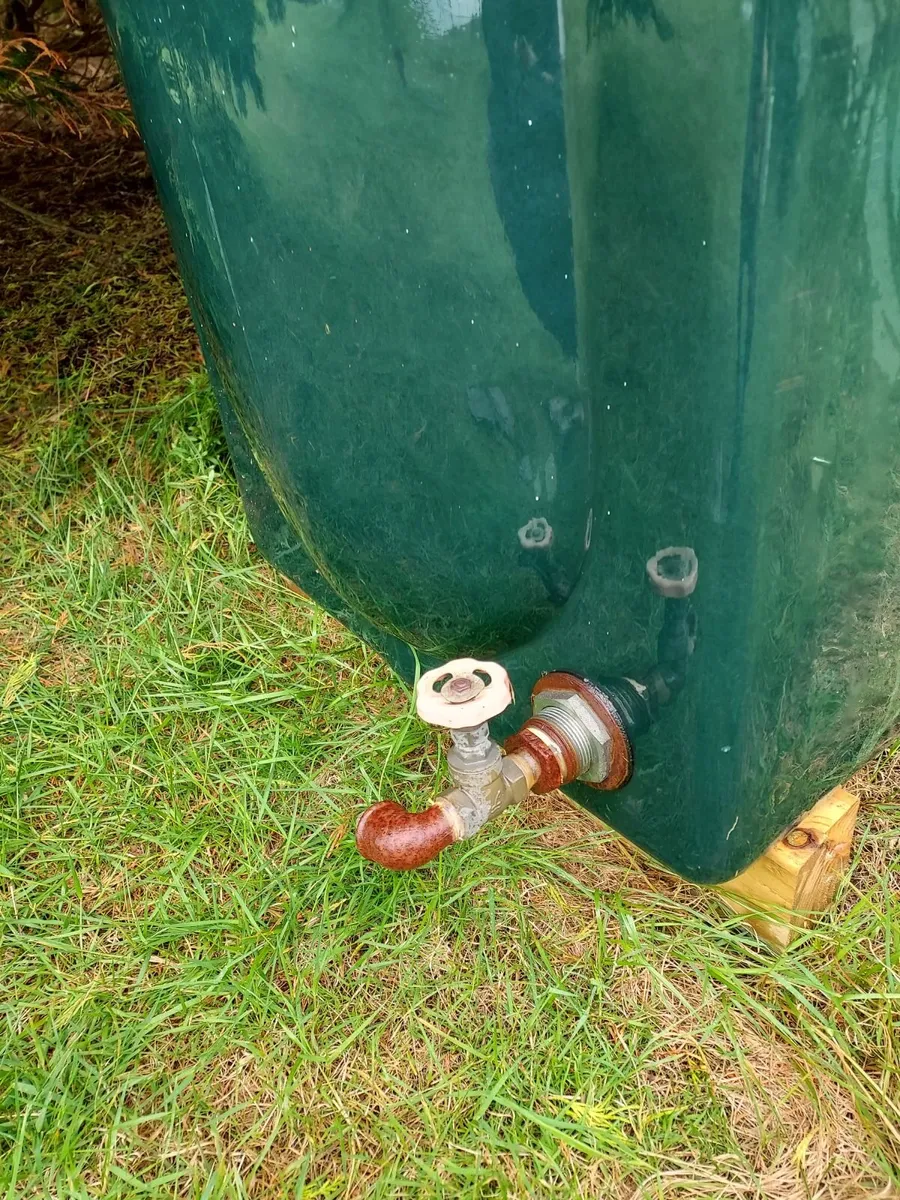 Oil tank - Image 3