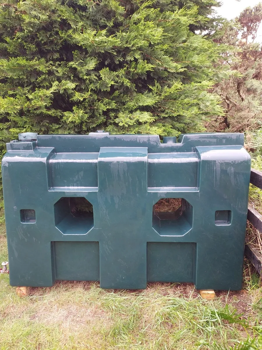 Oil tank - Image 4
