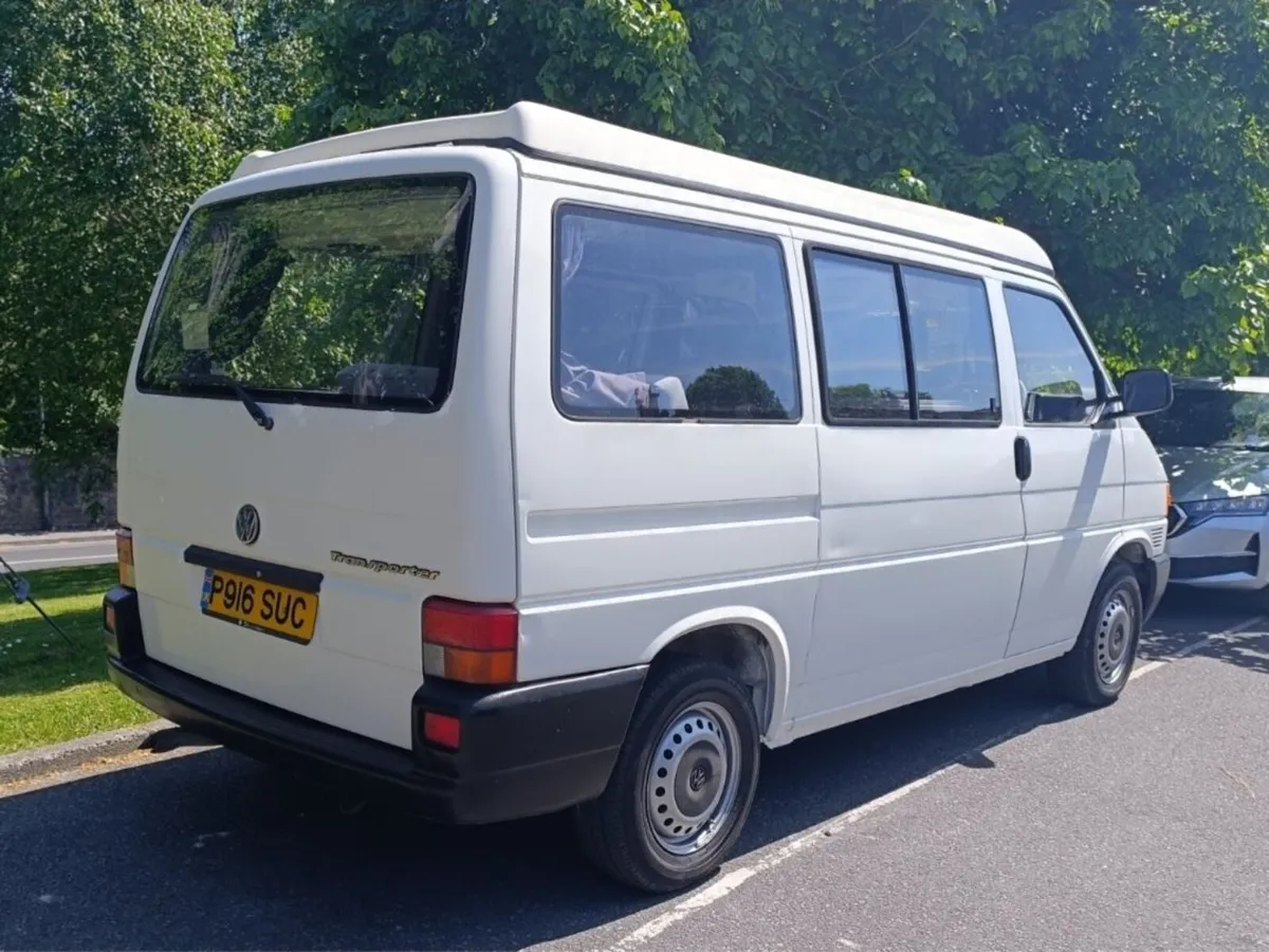 Vw camper 1.9 Diesel 1 previous owner - Image 2