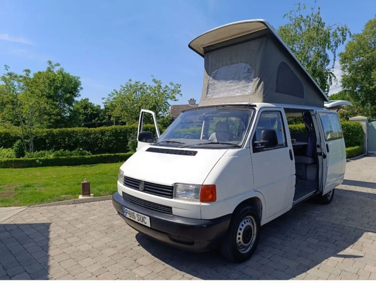 Vw camper 1.9 Diesel 1 previous owner - Image 1