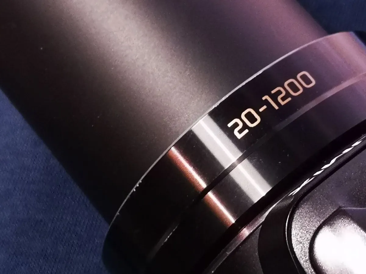 Panasonic Lumix DMC-FZ72 / 60x Optical Zoom / 64GB - Image 3