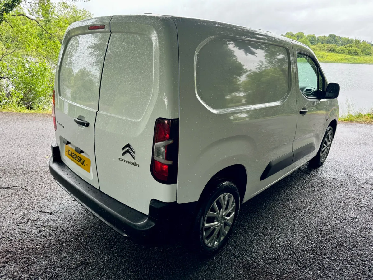 2022 Citroen Berlingo Enterprise Pro (VRT €250) - Image 3